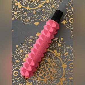 Valentino Donna Born in Roma Eau de Parfum Travel Spray